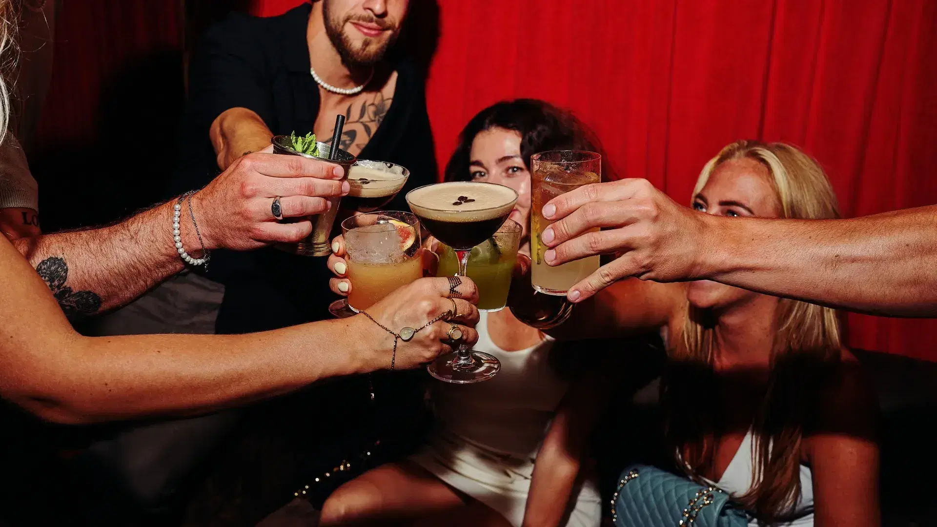 Craft Cocktails & Pre-Party Vibes